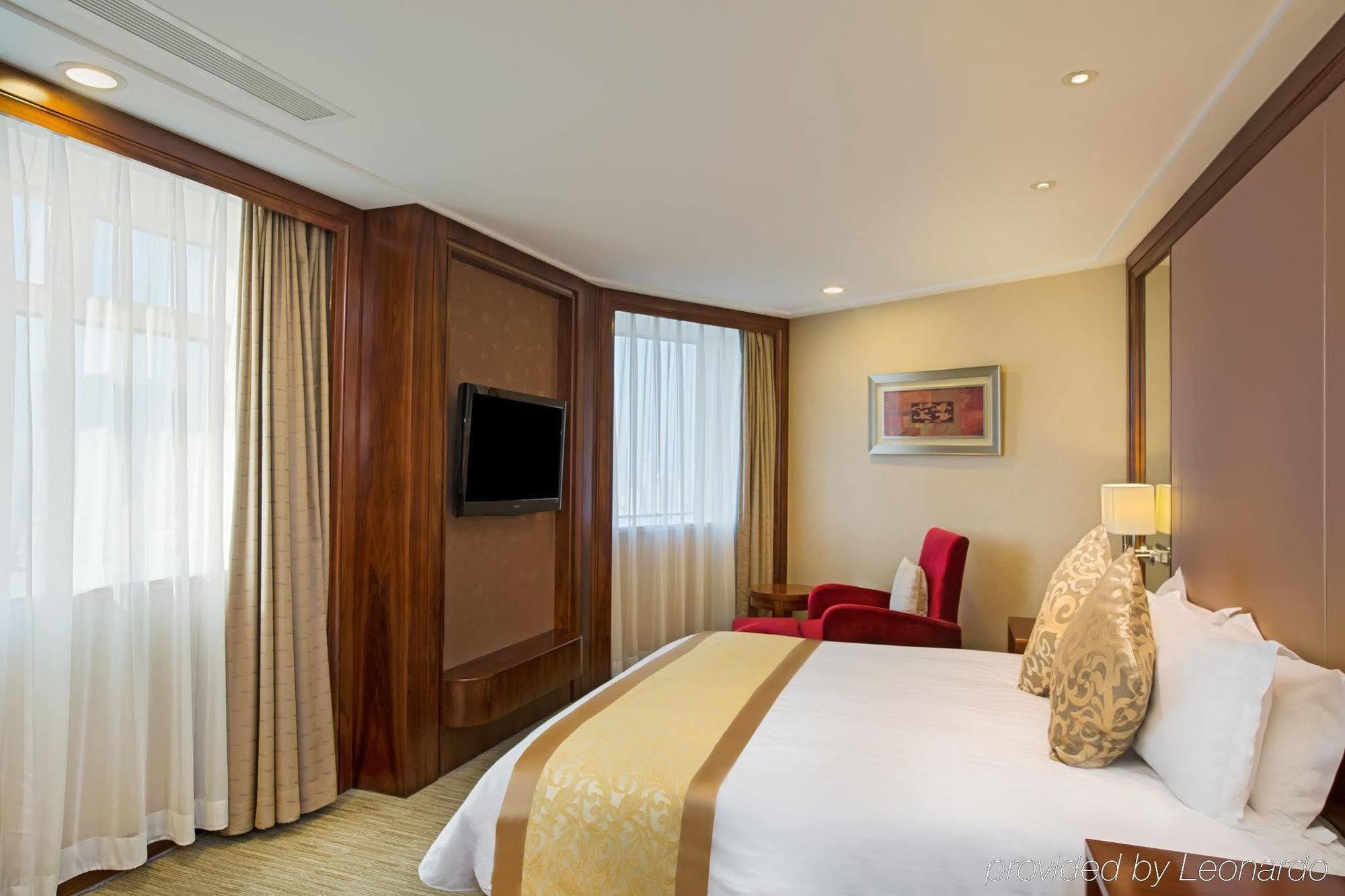 Crowne Plaza Nanjing Hotels & Suites Extérieur photo