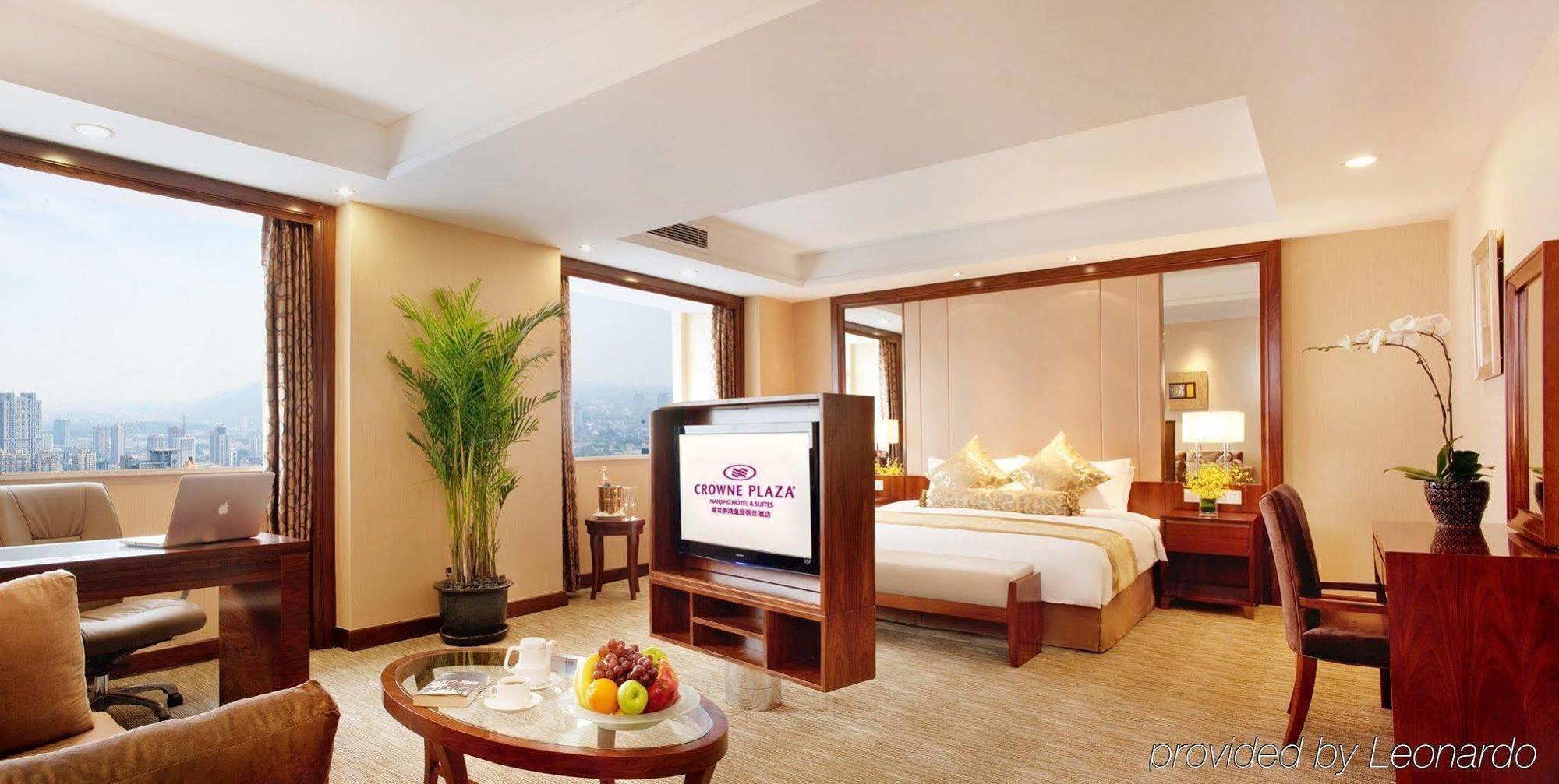 Crowne Plaza Nanjing Hotels & Suites Extérieur photo